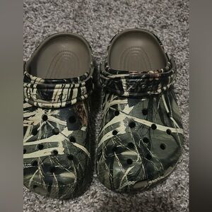 CROCS Kids Clog in Olive